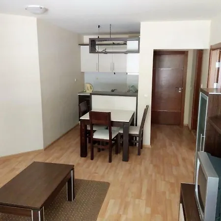 Iglika, Apartamento Golden Sands